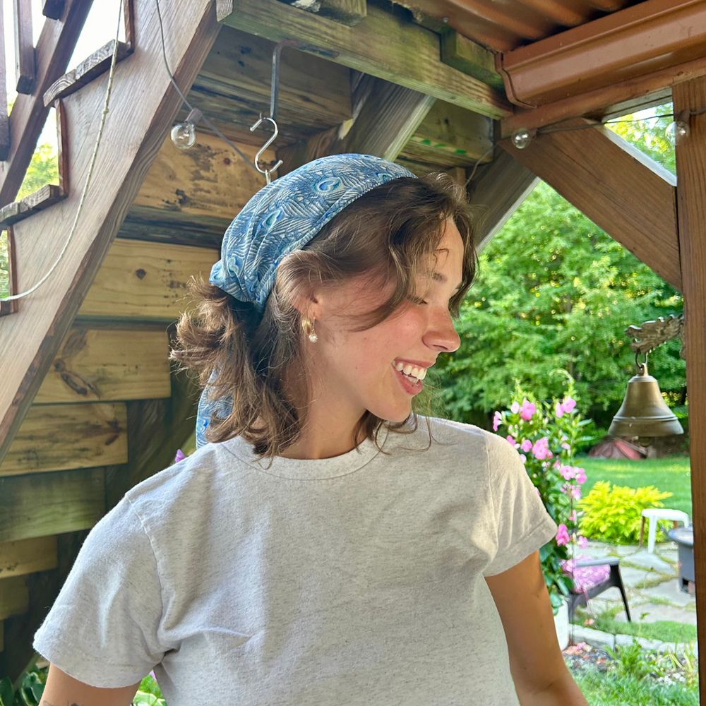 style a mayil 960 small scarf as a bandana