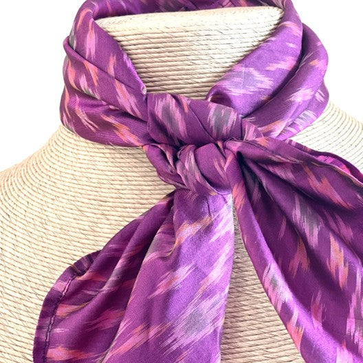 square purple scarf MAYIL